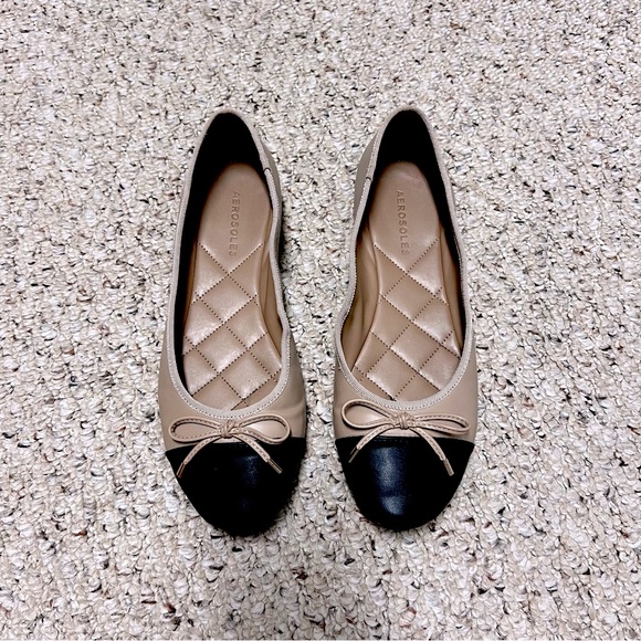 AEROSOLES Shoes - AEROSOLES Women's Two-Tone Tan & Black Flats